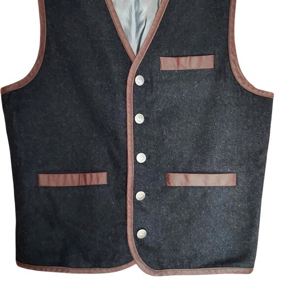 Madison Creek Outfitters Charcoal Gray Wool Vest Leather Trim Nickel Buttons LG - Picture 4 of 9